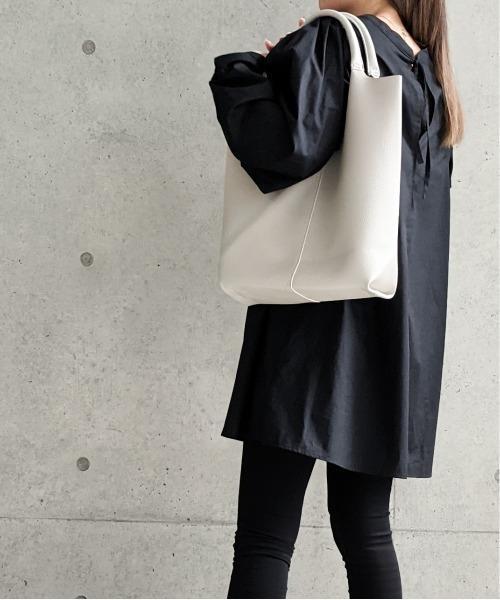 Per sist ence/パーシエンス　トライアングルカットトートバッグ