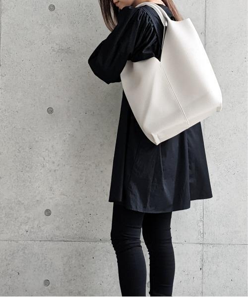 Per sist ence/パーシエンス　トライアングルカットトートバッグ