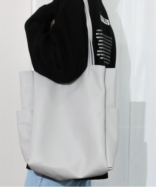 Per sist ence/パーシエンス　マルチポケット縦型A4トートバッグ