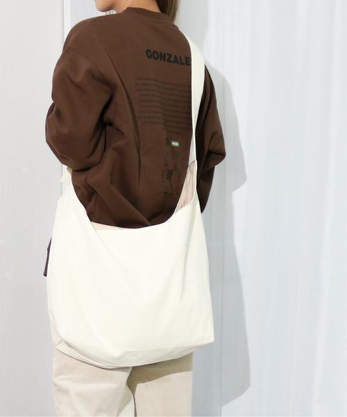 Per sist ence/パーシエンス　キャンバス ラウンドショルダーバッグ