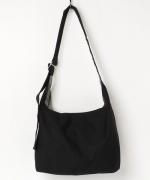 Per sist ence/パーシエンス　キャンバス ラウンドショルダーバッグ