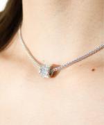 GUESS/ゲス　ロゴネックレス”G ROUNDS'